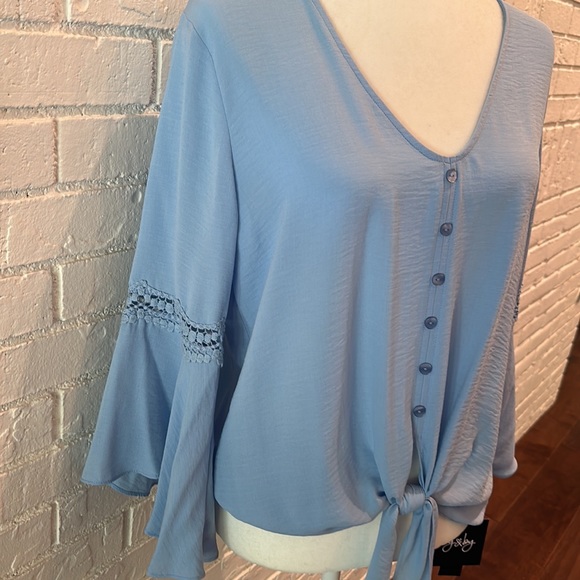 By & By Top Large - Picture 6 of 15